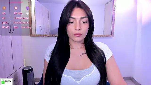 EricaVanderhill online show from March 20, 1:10 am