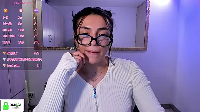 EricaVanderhill online show from May 16, 1:41 am