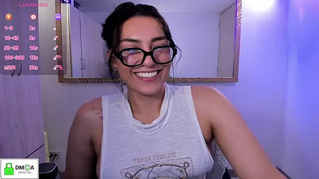EricaVanderhill online show from May 14, 12:38 am