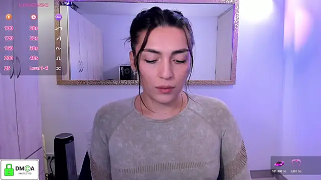 EricaVanderhill online show from May 21, 12:19 am