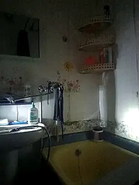 Janiffer MiMi online show from February 10, 12:30 pm