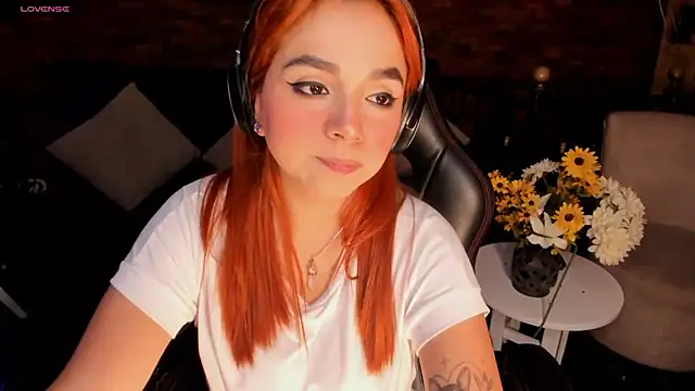 GiaBrooksX online show from November 9, 6:31 am