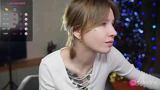 melanielwithu online show from January 11, 6:02 pm