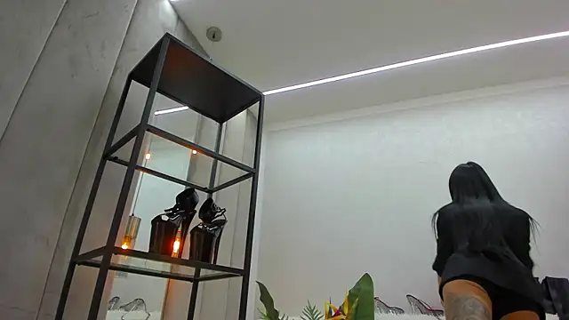 Britney Charm  online show from April 2, 6:55 am