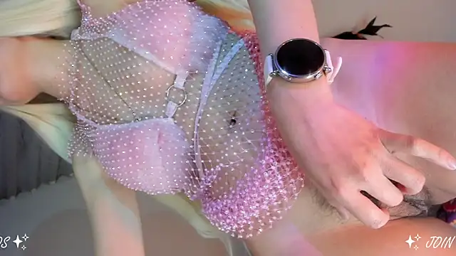 ms pickless online show from October 21, 3:05 pm