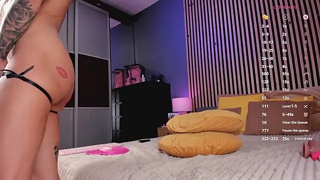 WILD-ANGEL777 online show from April 2, 1:41 pm