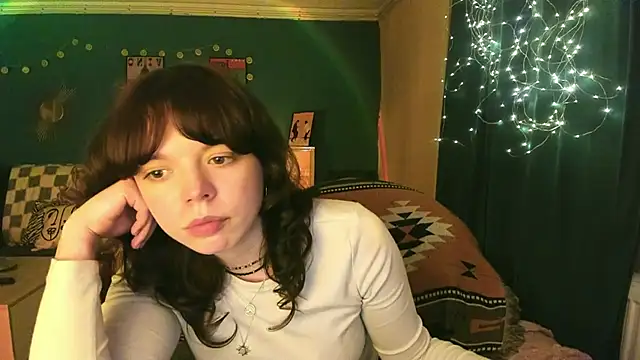 ClancyMorissey online show from April 4, 6:18 pm