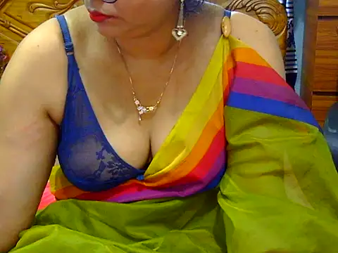Horny Doll24 online show from July 3, 3:23 am