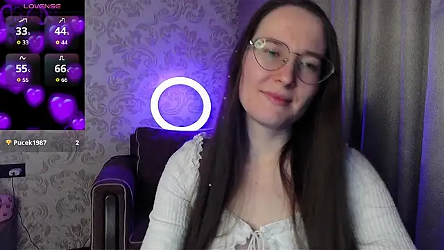 AgnesGraham online show from February 6, 10:46 pm