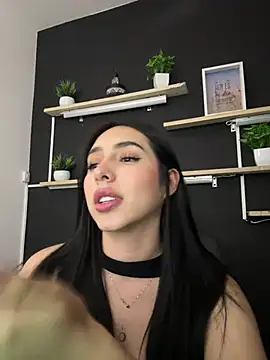 isabella jade online show from February 13, 10:44 pm