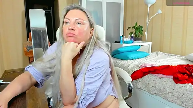 PamHardFuck online show from June 30, 8:30 pm