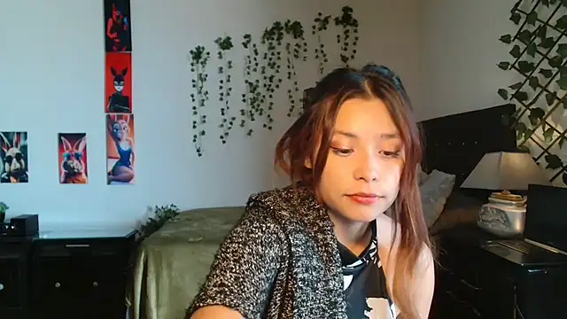 3littleschoolteens online show from October 10, 8:58 pm