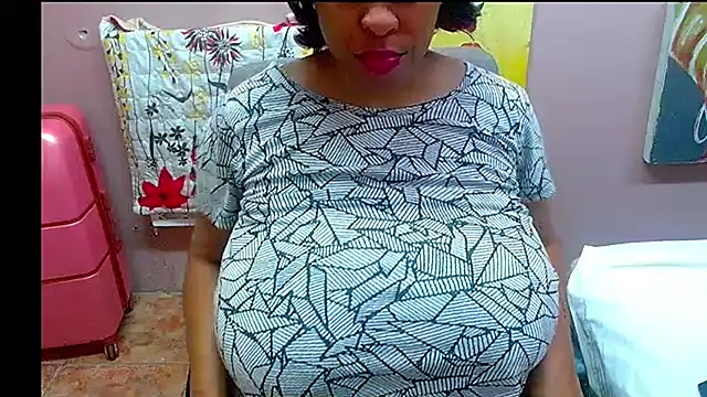 Ebonylovelyx online show from June 27, 4:24 am