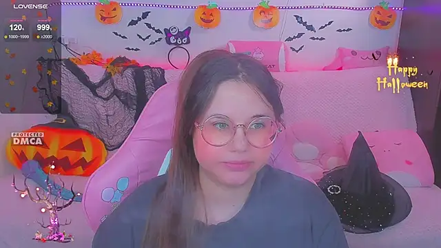 Lolisuccub online show from November 30, 4:00 pm