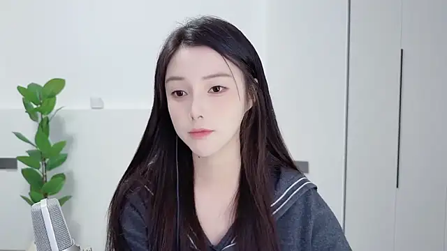 HaagenDazs  online show from October 18, 12:08 pm