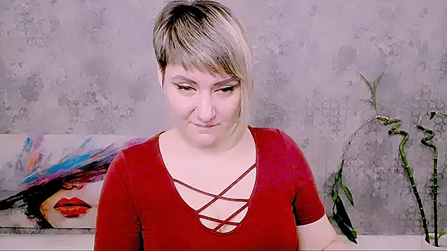 Djullia online show from March 1, 7:30 am