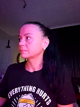 MrsBunnyBum online show from April 9, 5:43 am