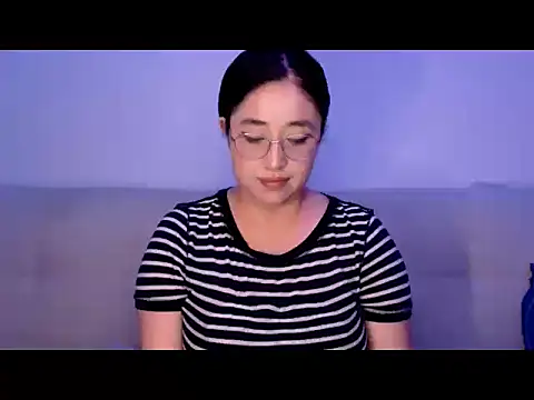 Eanna  online show from April 3, 4:38 pm