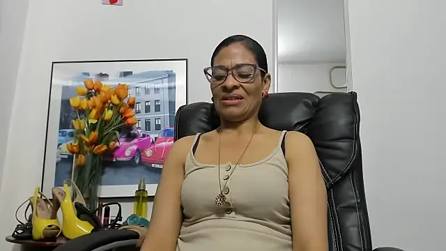 Aries Mature online show from November 13, 3:00 pm