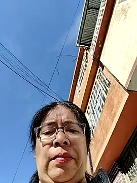 Snapshot of __valentina18 chatting on October 14, 8:44 pm   valentina18 online show from October 14, 8:44 pm