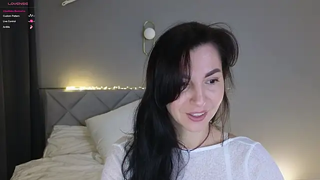 Mary love16 online show from November 3, 7:45 am