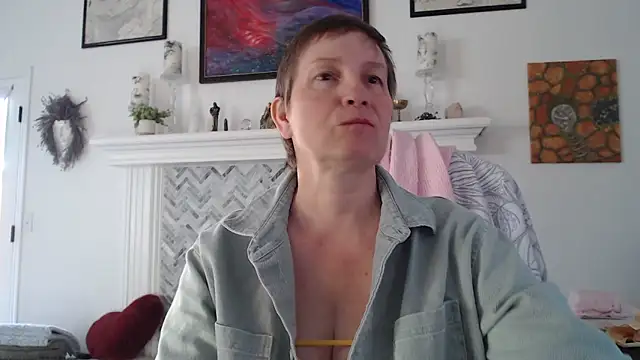 AuroraWillows online show from February 7, 4:11 pm