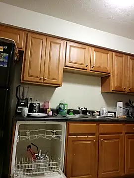 ImpressYouDaily online show from March 4, 2:45 pm