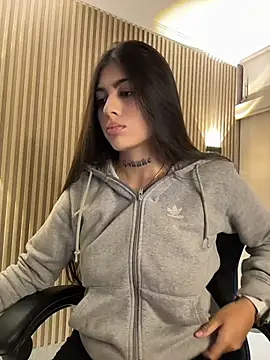 Sarasanders 4 online show from October 9, 1:54 am