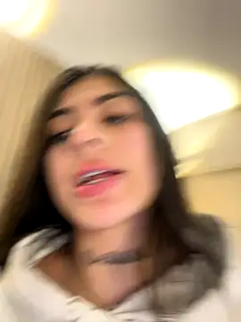 Sarasanders 4 online show from October 3, 3:22 am