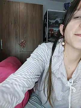 Isaandysex2428 online show from April 17, 1:30 am