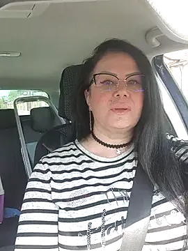 MISTRESS AMAZON FIRE online show from April 18, 9:12 am