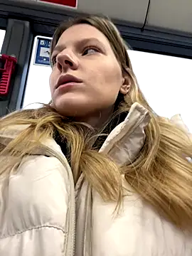 MaryHiggins online show from October 26, 12:33 pm