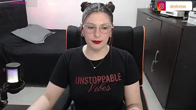 xxbbtaa online show from January 6, 1:53 am