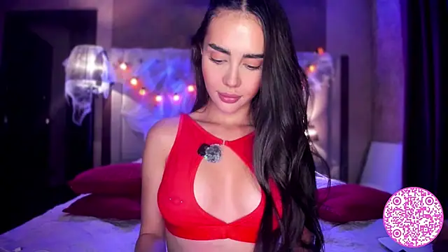 Snapshot of Lil_Gabby chatting on October 22, 7:19 pm Lil Gabby online show from October 22, 7:19 pm