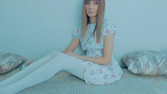 YourCaramel online show from October 14, 4:04 am