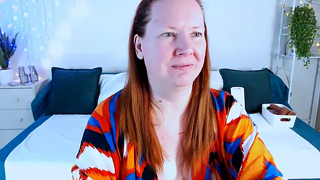 GoddessLara online show from November 5, 2:06 am