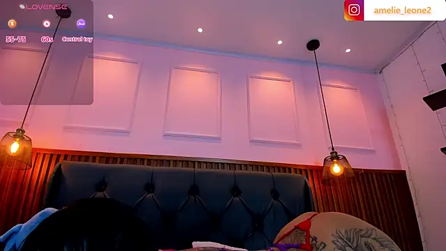 AMELIELEONE online show from February 6, 12:52 pm