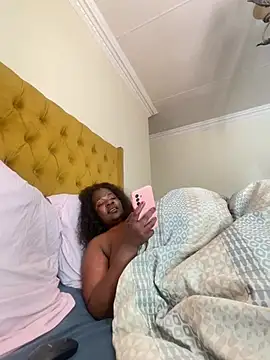 xXXSexyamazon online show from March 7, 7:15 am