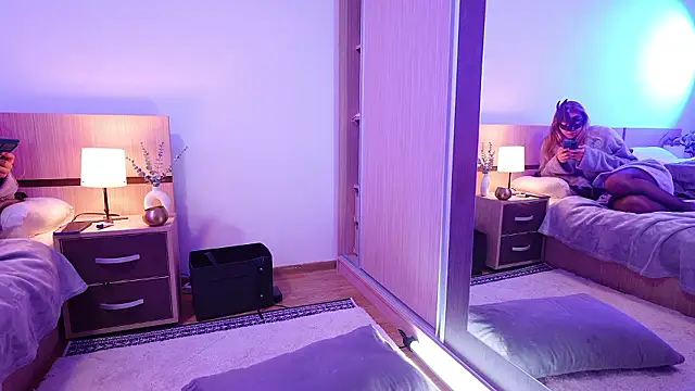 Janemasqueradeporn online show from February 2, 8:52 pm