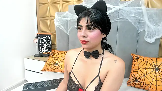 melani dream online show from October 31, 2:10 pm