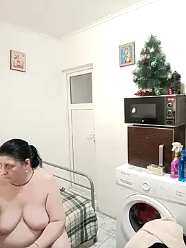 RidemerafSuzana online show from April 15, 7:25 pm