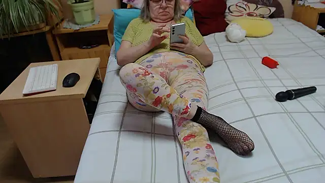 Margaret-milf online show from December 21, 9:35 am