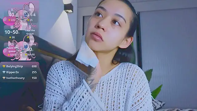 Mia Tin online show from November 15, 5:58 pm