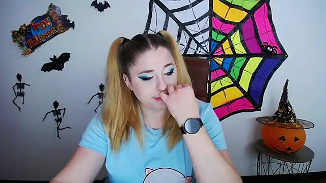 JessikaDaniel online show from October 17, 6:38 am