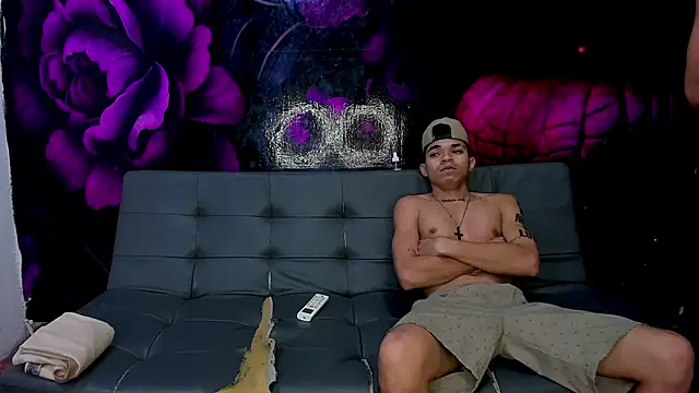 SecretsParty online show from September 30, 2:33 pm