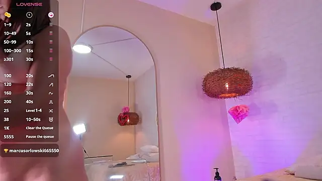 sophi cooper29 online show from February 25, 10:52 pm