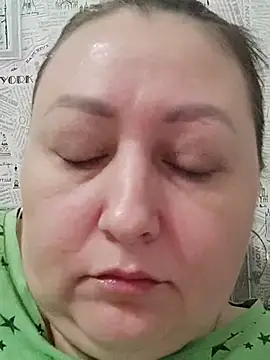 Rini333 online show from December 3, 9:55 am