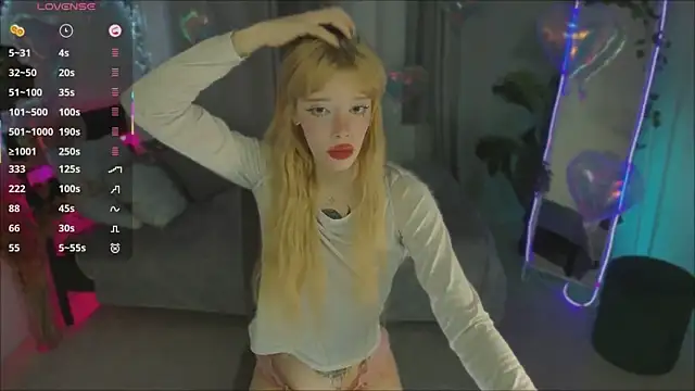 boobsybootie online show from February 9, 7:49 pm