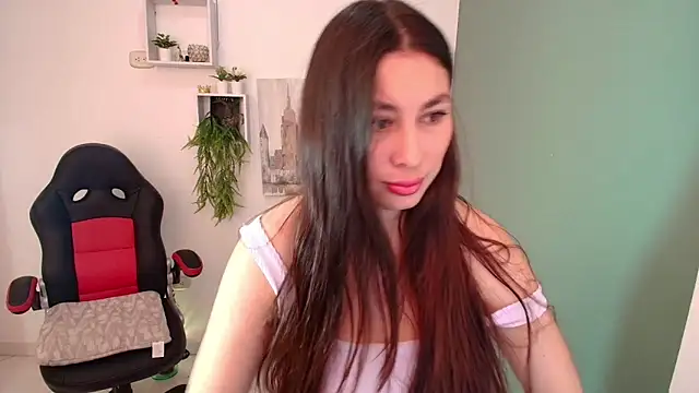 bella 99  online show from November 14, 12:05 pm