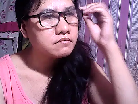 sweetsosie18 online show from November 16, 8:53 pm